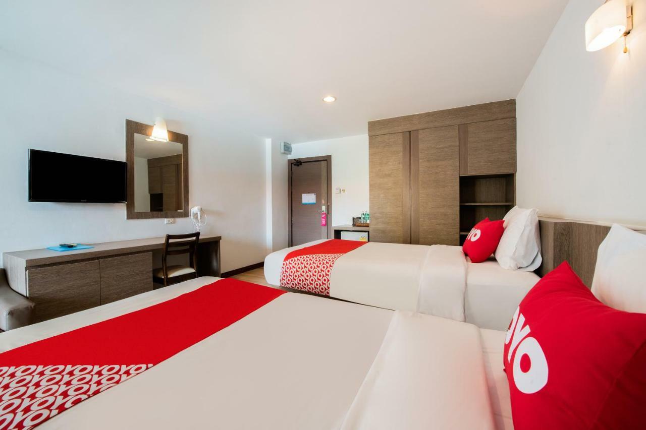 Oyo 257 Sea Paradise Hotel Саттахип Экстерьер фото