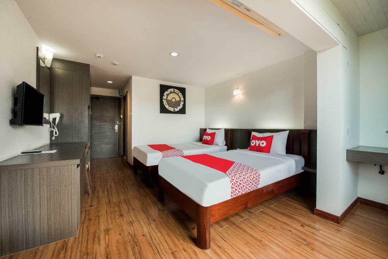 Oyo 257 Sea Paradise Hotel Саттахип Экстерьер фото