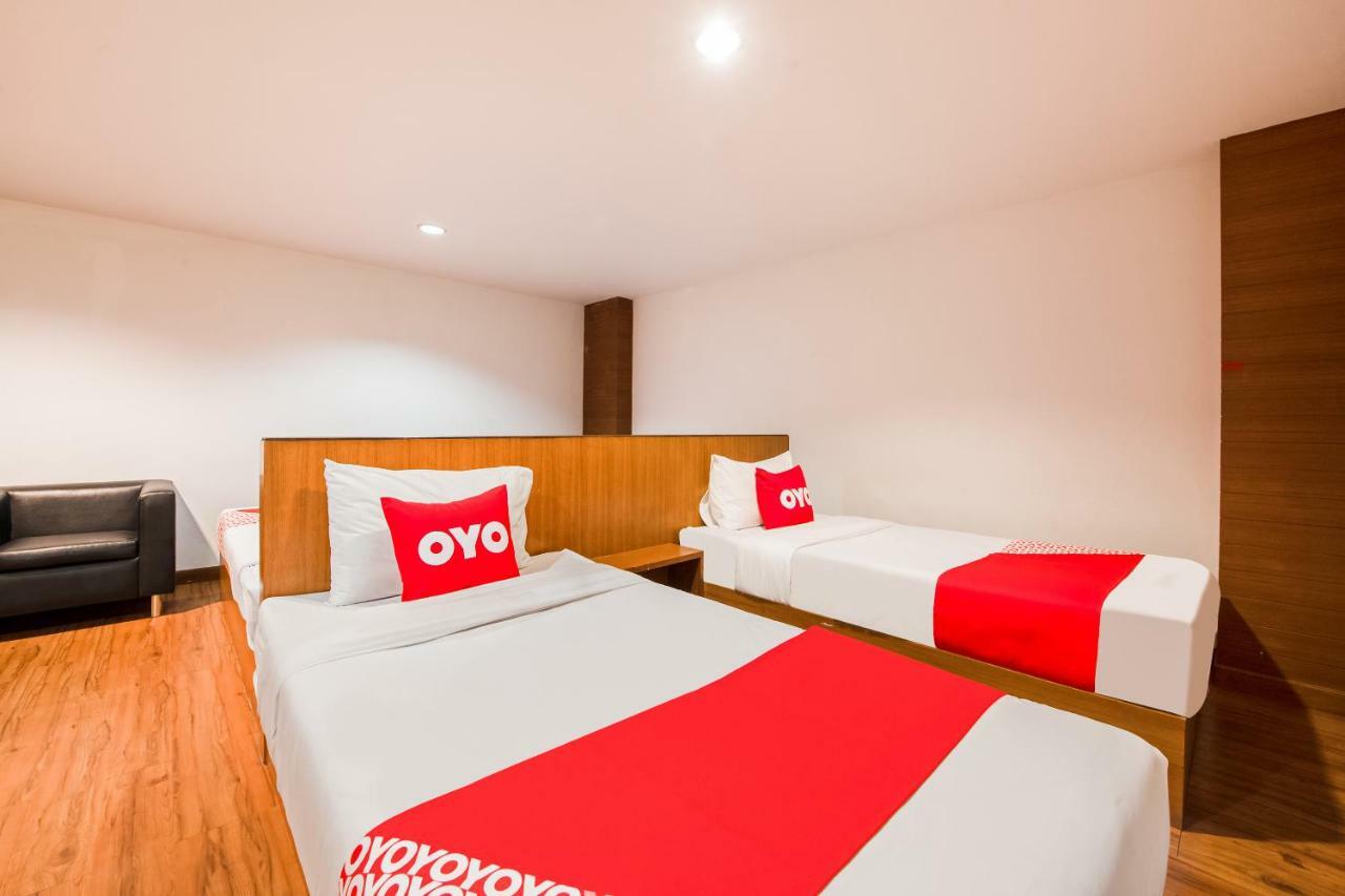Oyo 257 Sea Paradise Hotel Саттахип Экстерьер фото
